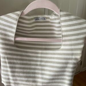 Zara Striped Cream and Gray Top